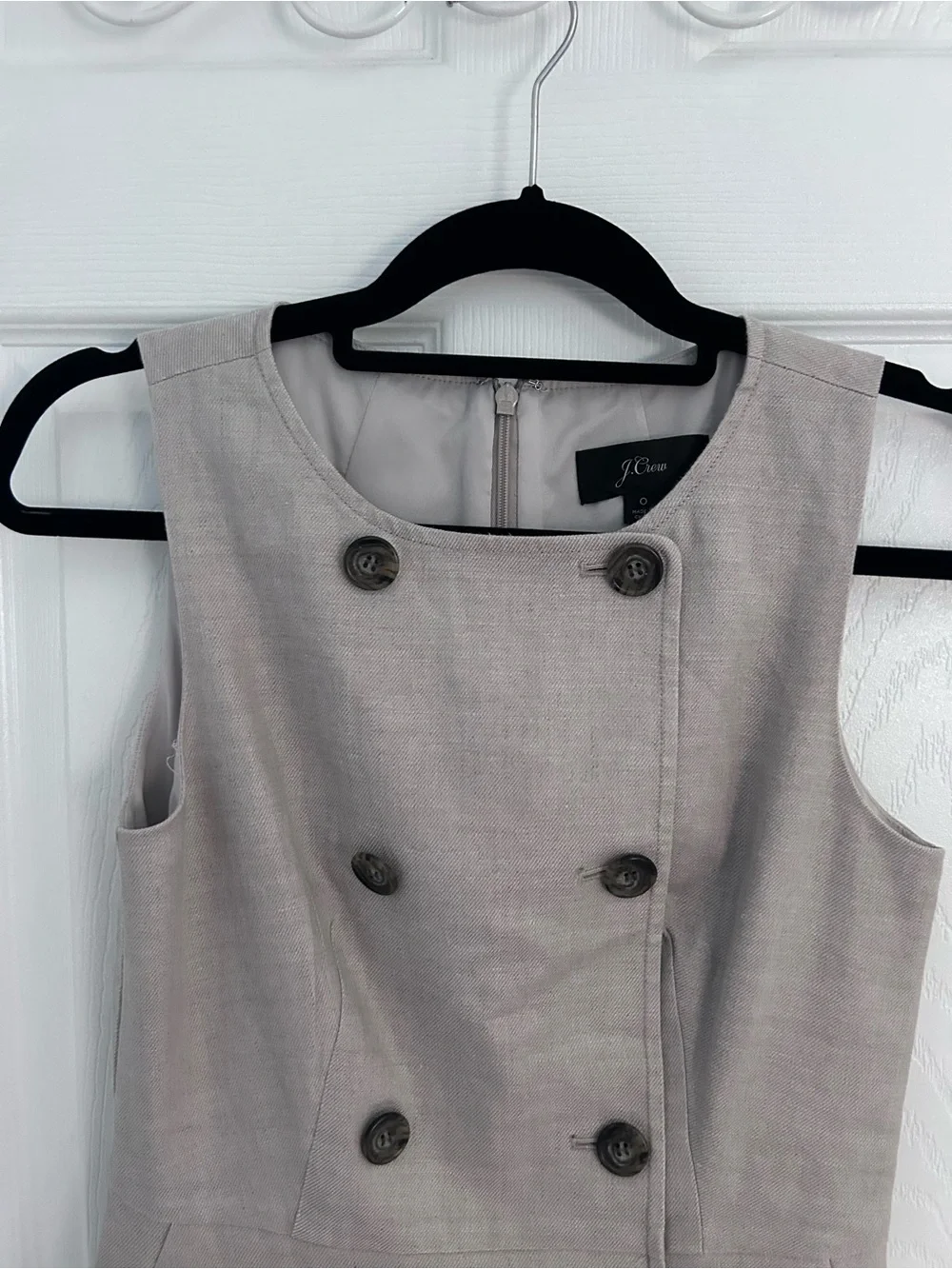J. Crew Sleeveless Double-Breasted Linen Blend Dress in Light Taupe.    Size 0